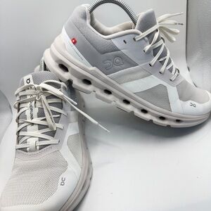 On Running Men's White and Gray Athletic Shoes